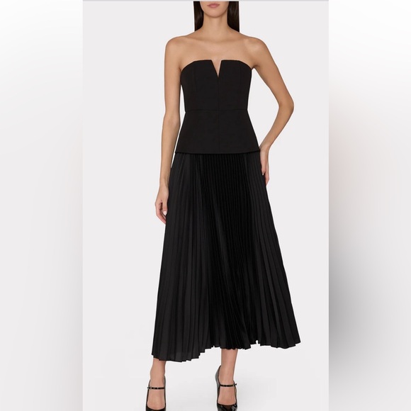 Milly Dress - Picture 3 of 8